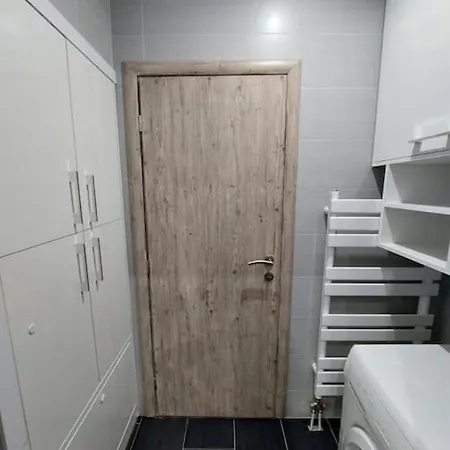 Apartman Annely Apartment Pirovac